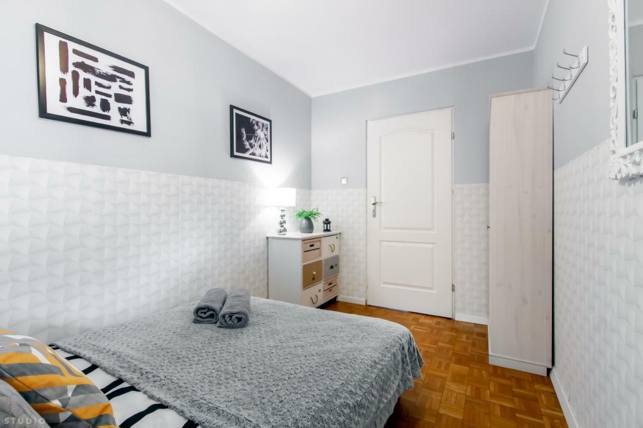 Clicktheflat Wilcza Street Apart Rooms Варшава Екстериор снимка