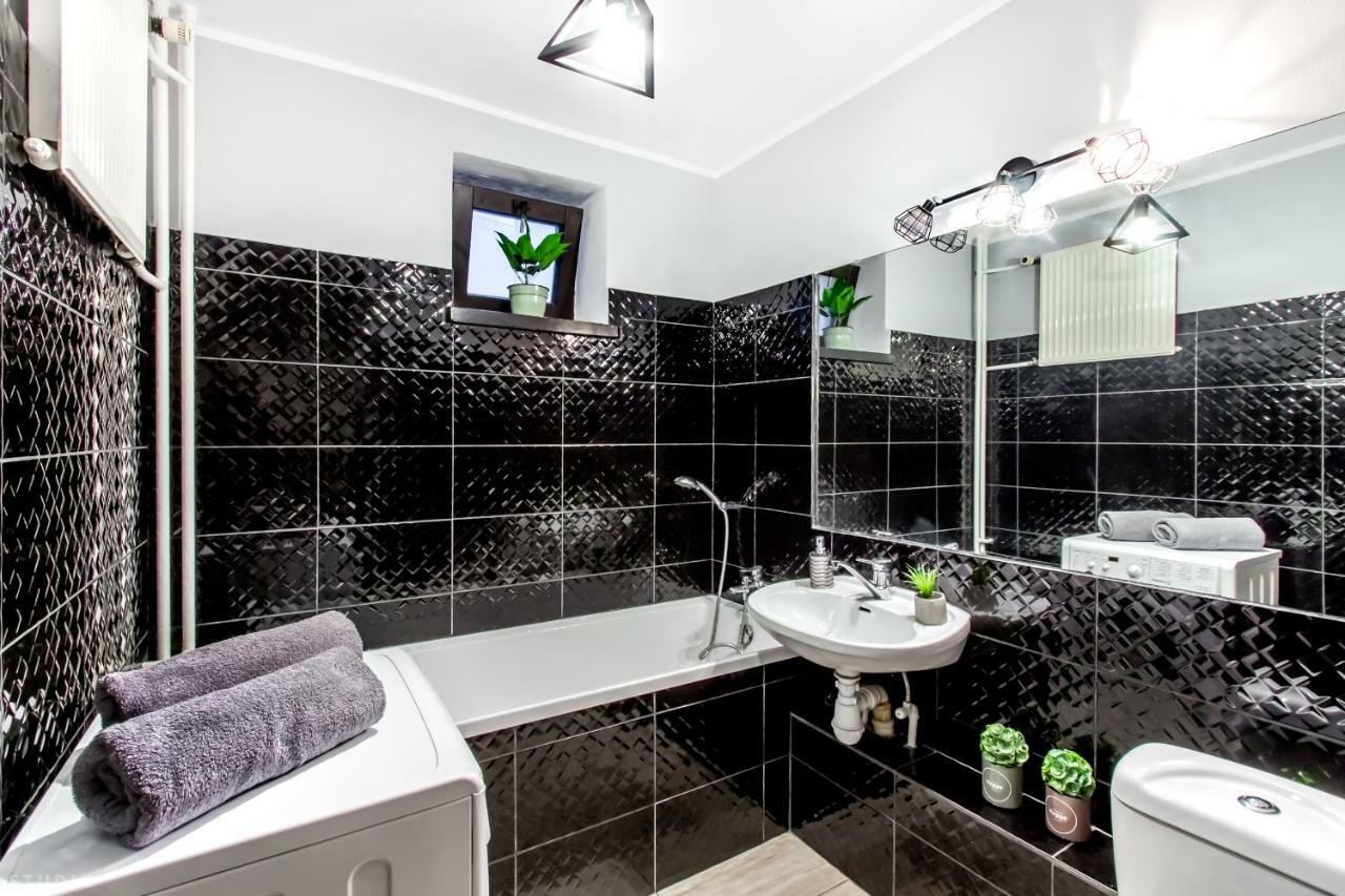 Clicktheflat Wilcza Street Apart Rooms Варшава Екстериор снимка